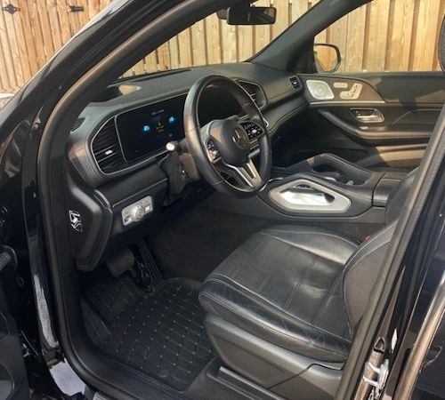 Mercedes Interior